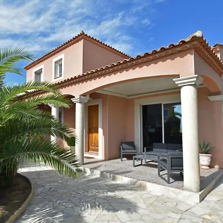 Holiday home Luxury With Private Pool *